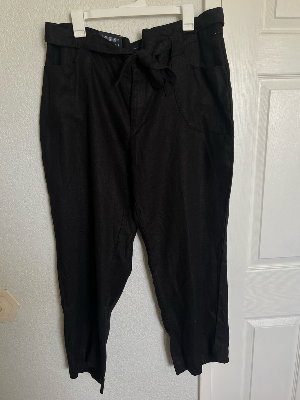 Tommy Hilfiger Black Linen Waist Tie Pants Cropped